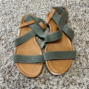 Woman’s sandals - green